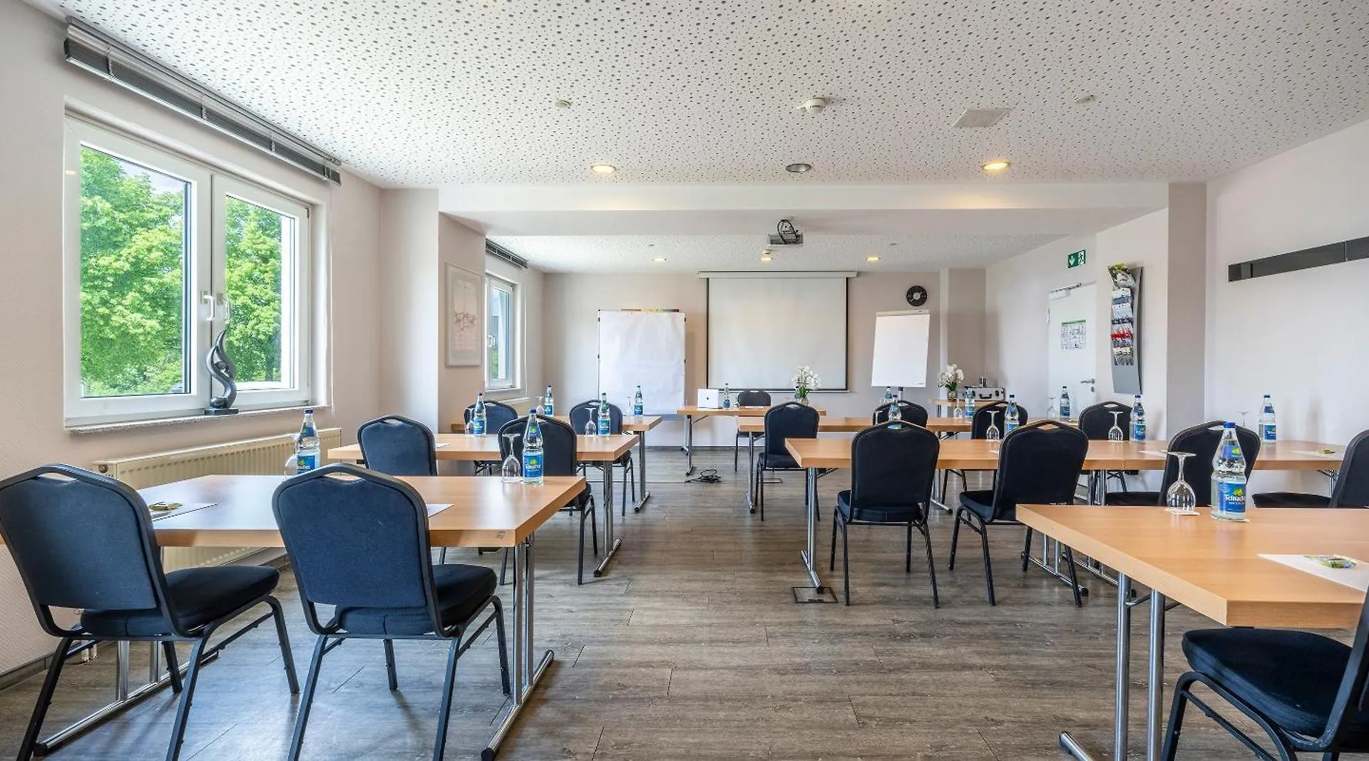 Plaza Inn Stuttgart-Filderstadt Otel Filderstadt