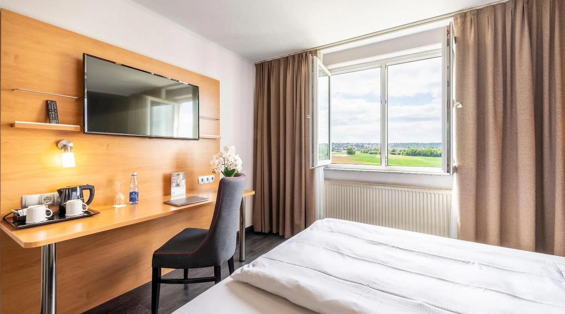 Plaza Inn Stuttgart-فيلدرستادت فندق فيلدرستادت